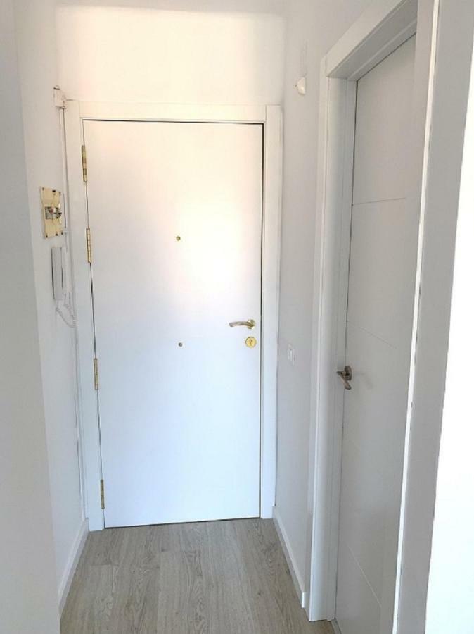 Apartamento 1ª Linea De Mar -Wifi- Aire Acondicionado Емпуріабрава Екстер'єр фото